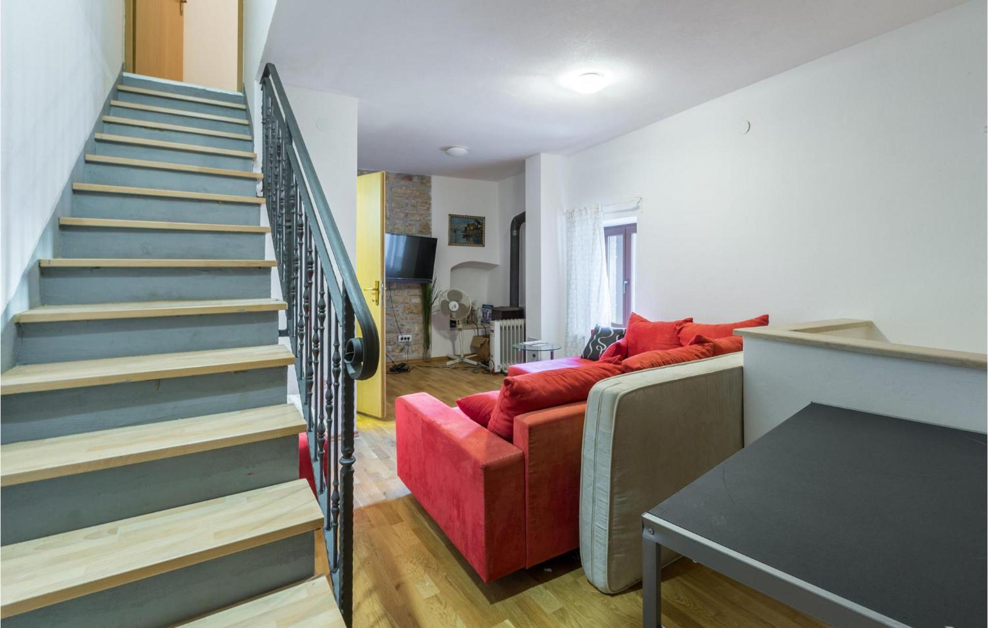2 Bedroom Stunning Home In Бале Экстерьер фото